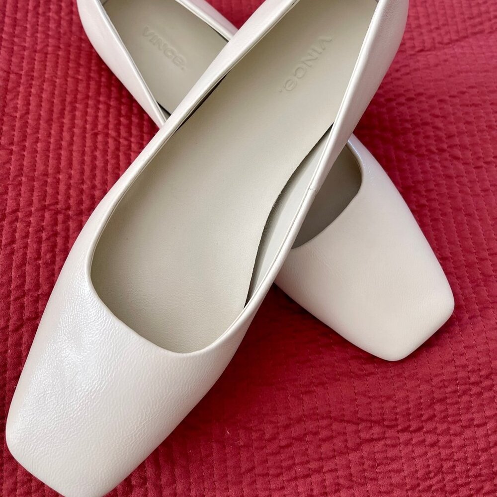 VINCE shoes LEATHER ballet flats BRAND NEW size 8